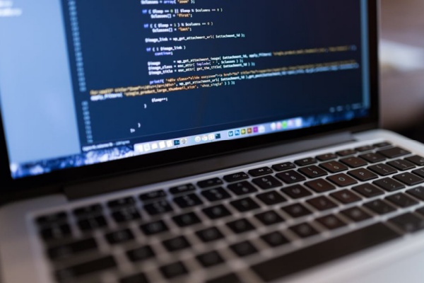 企業網站做好后不給源碼？企業一定要警惕